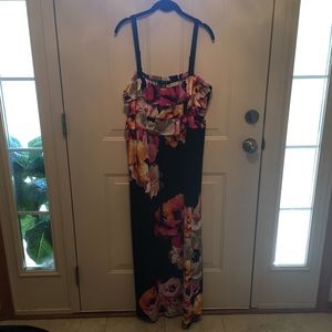 😀Style & Co spaghetti strap ruffle summer maxi